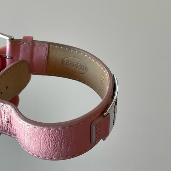 Fossil Pink Leather Bracelet with ‘A’ Silver Monogram Charm - Picture 7 of 7